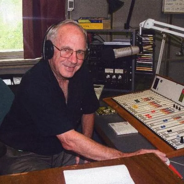 Peter Cowden logo